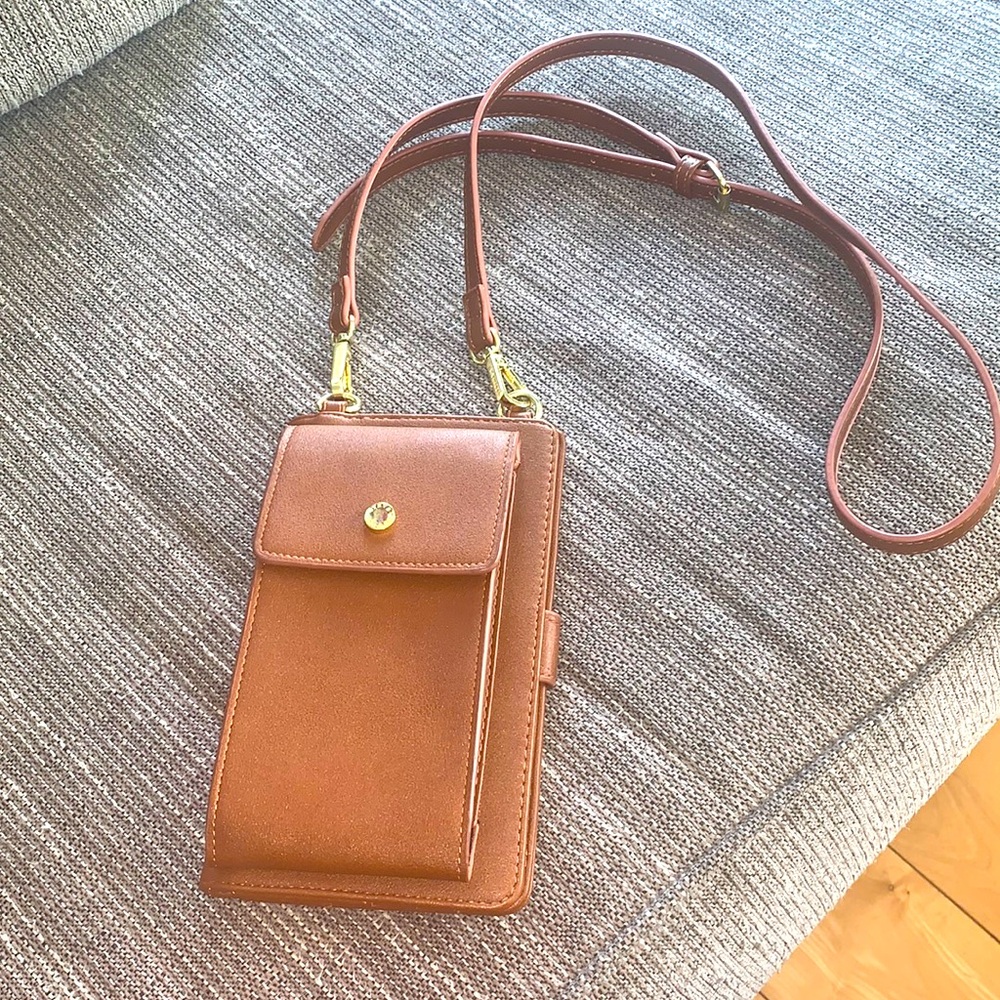 Steve Madden Phone Case Wallet Crossbody Bag EUC